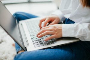 Как выбрать ноутбук для работы: что важно учитывать?